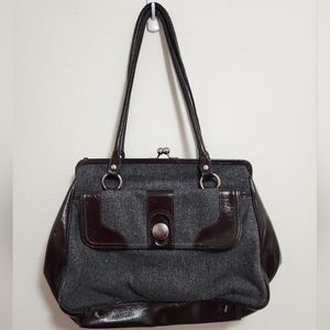HOBO INTERNATIONAL Kiss Lock Wool Patent Leather Bag